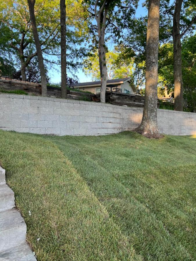 Newly Renovated 4B, 2.5 Bath Lakefront Home With South Grand Lake Views And Dock Vinita Exterior foto